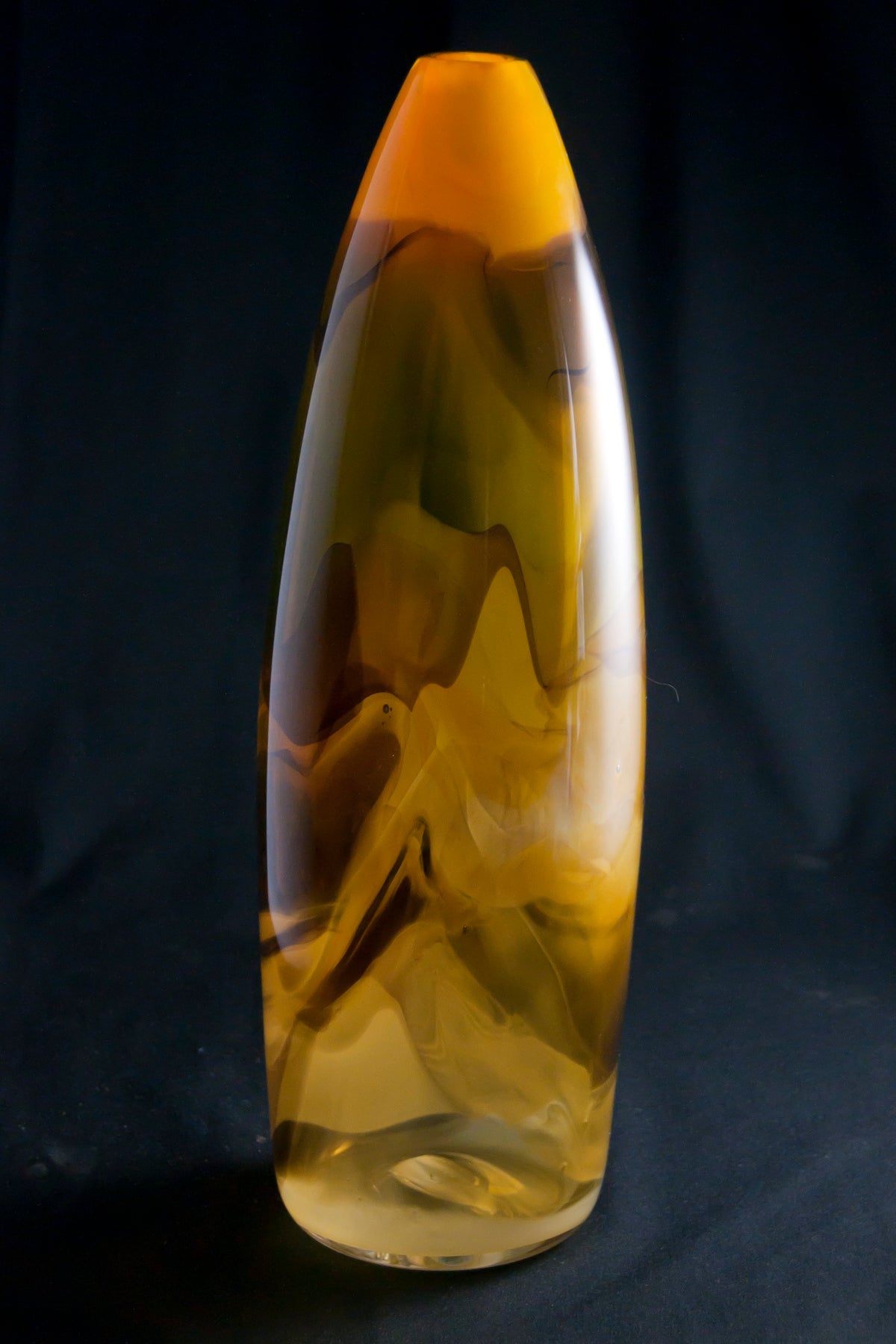 Chardonnay vase 1