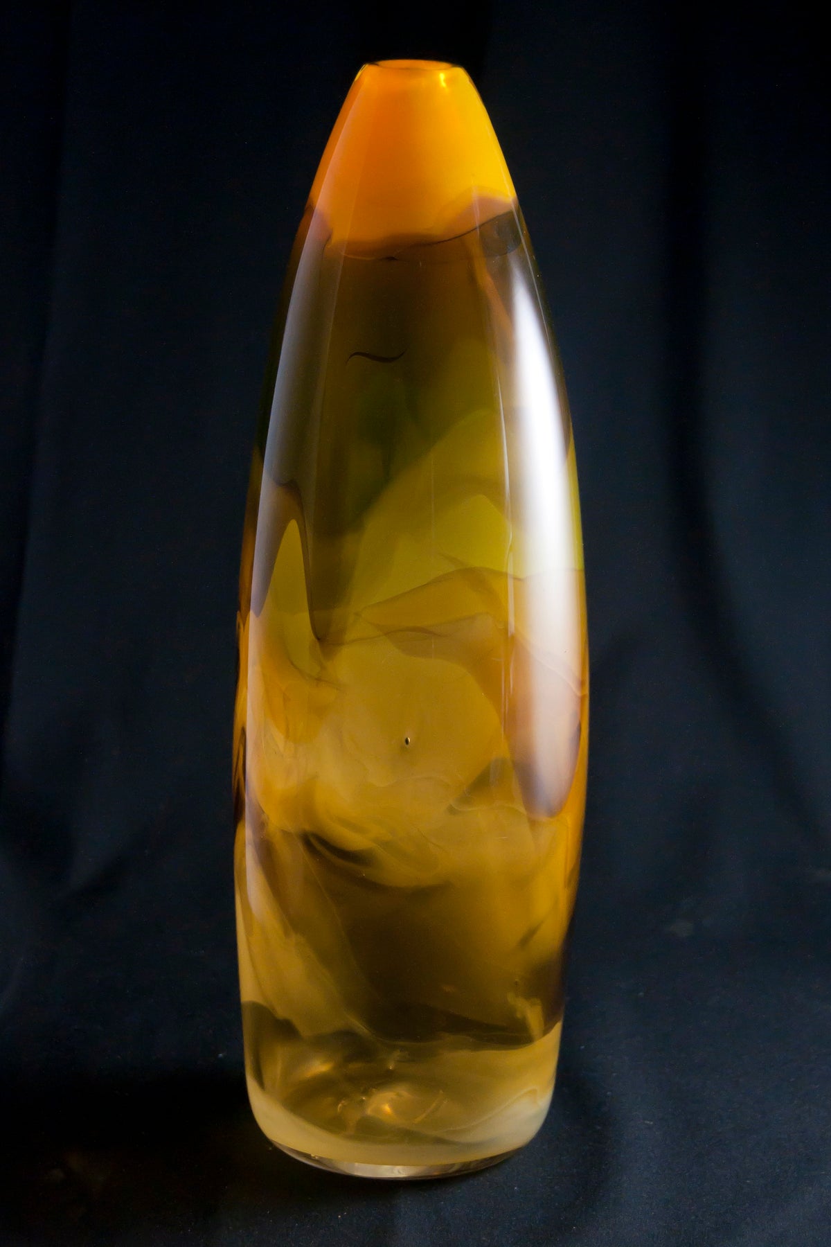 Chardonnay vase 1