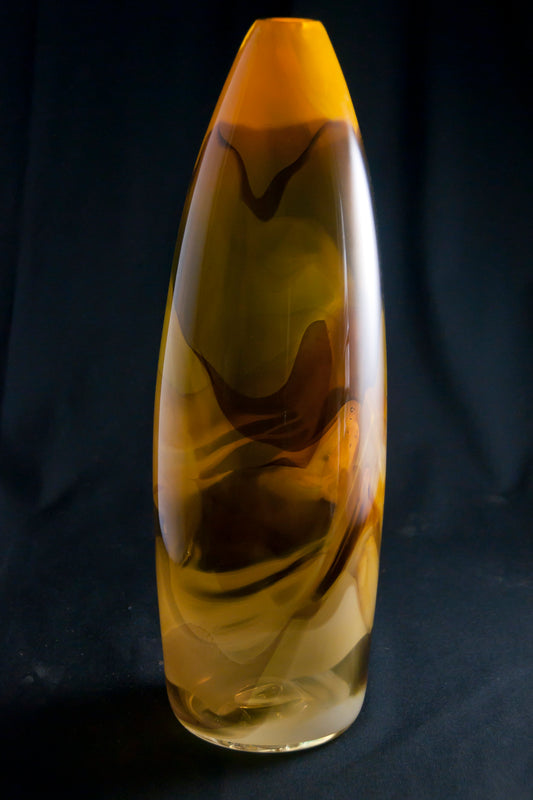 Chardonnay vase 1