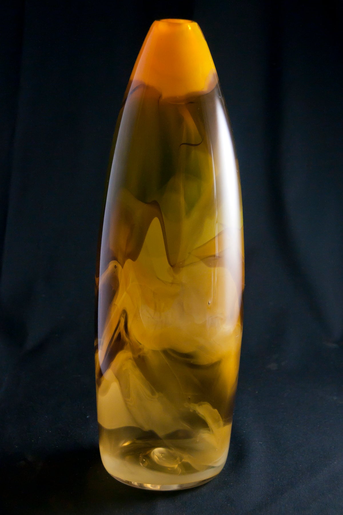 Chardonnay vase 1