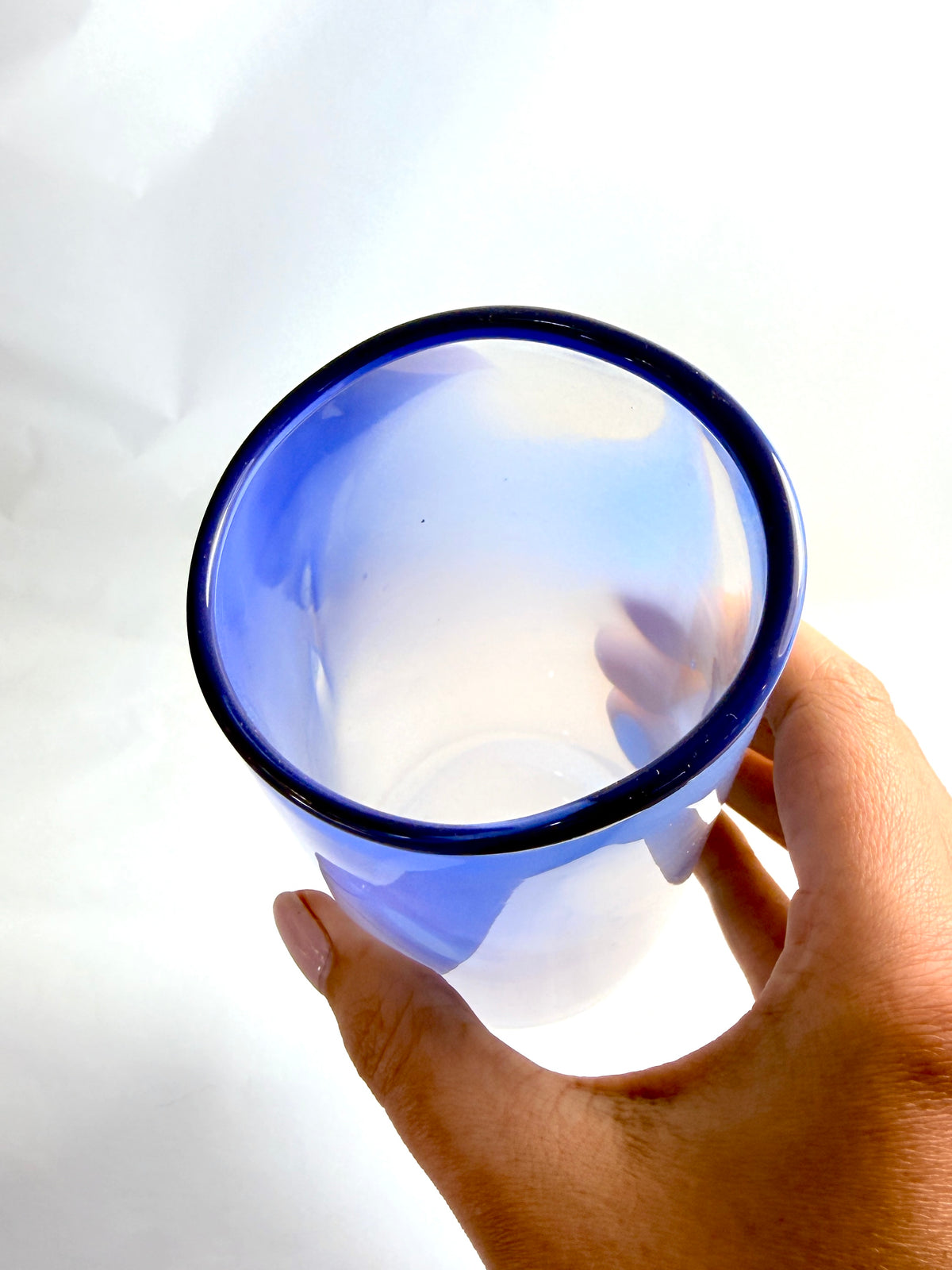 Blue Flow Lipped Cup