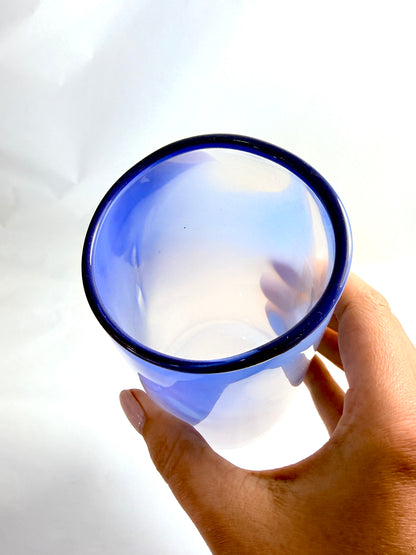Blue Flow Lipped Cup